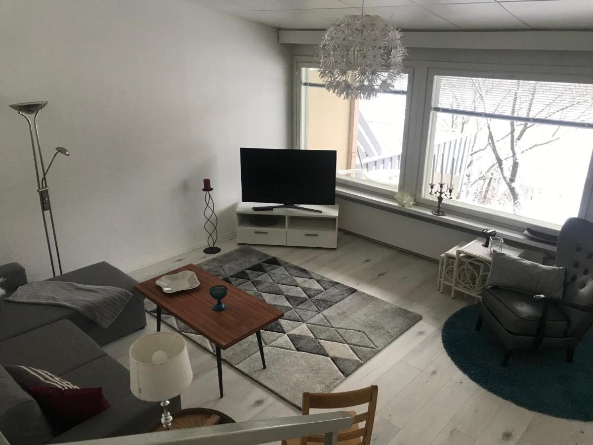 Tyylikaes Rivitaloasunto Lohjalla Esterno foto